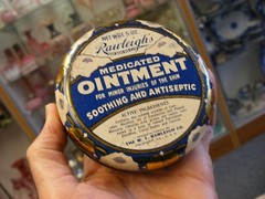 Antique Vtg Medical Dental Pharmacy – Rawleigh’s Ointment Tin