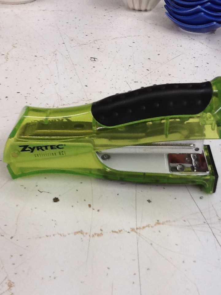Zyrtec Staplers Drug Rep Pharmaceutical Collectable NEON GREEN ALLERGIES