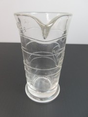 1930’s ENSIGN UK Footed Glass Embossed APOTHECARY MEASURE BEAKER Ounces & Drams