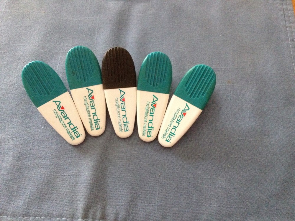 Drug rep refrigerator clip magnet