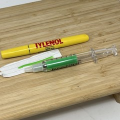 Pharmaceutical Drug Rep Tylenol Pen Light & Medical Waste Highlighter Collect