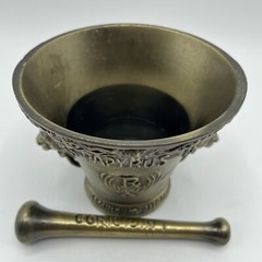 VTG Mortar & Pestle Lot of 5 Decorative Brass Apothecary Pharmacy Pill Grinder