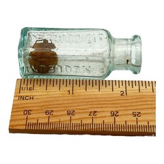 Vintage Glass Pharmacy Medicine Sample Bottle Physicians Pineoleum