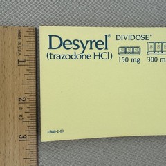 Trazodone Post-It Notes & Plastic Clips Vintage Drug Rep Swag Desyrel Dividose