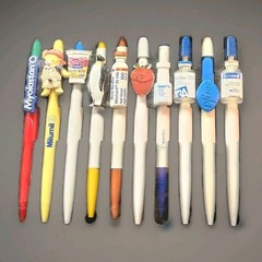 Vintage Pharmaceutical Drug Rep Pens, Pfizer, Curasan Adverts Lot Of 10 Collect