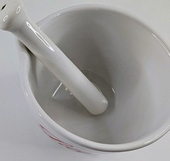 Eli Lilly Ceramic Mortar and Pestle Set Pharmacy Promo Made In USA Collectable