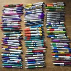 Massive Vintage Pharmaceutical Drug Rep Advertising Pen Lot Of 93