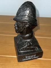 1977 Oxford Bobby Figure Bust Bristol Laboratories Tegopen Promotional Statue