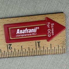 Anafranil „SCREEN FOR OCD“ Red Arrow Plastic Paper Clips Vintage Drug Rep Swag