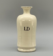 19th-Century French Saint Come Earthenware Apothecary Drug Chemist Jar Bottle