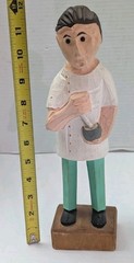 Pharmacist 12″ Wood Carved Statue With Mortar Pestle – RARE