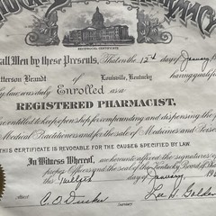 Kentucky Board Of Pharmacy (1966) Registered Pharmacist Certificate