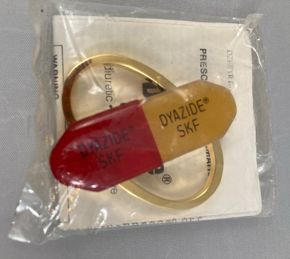 Pharmaceutical Drug Rep SKF Key Chain Collectible Dyazide Pill Vintage New