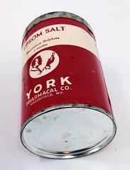 Vintage Round Box Full of York Pharmacal Co. Epsom Salt ‚Magnesium Sulphate 1 Lb