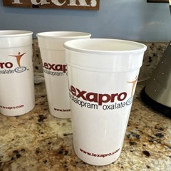 Lexapro Pharmaceutical RX Rep Promotional Plastic Drinking Cups Set of 4