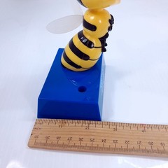 NASONEX Bobblehead Pen Holder Plastic Nasal Spray Drug Rep promo Bee bobble head