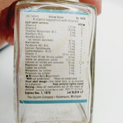 Vintage Upjohn Unicap Multivitamins Empty Bottles Collectible Jars Drug Lot Of 2
