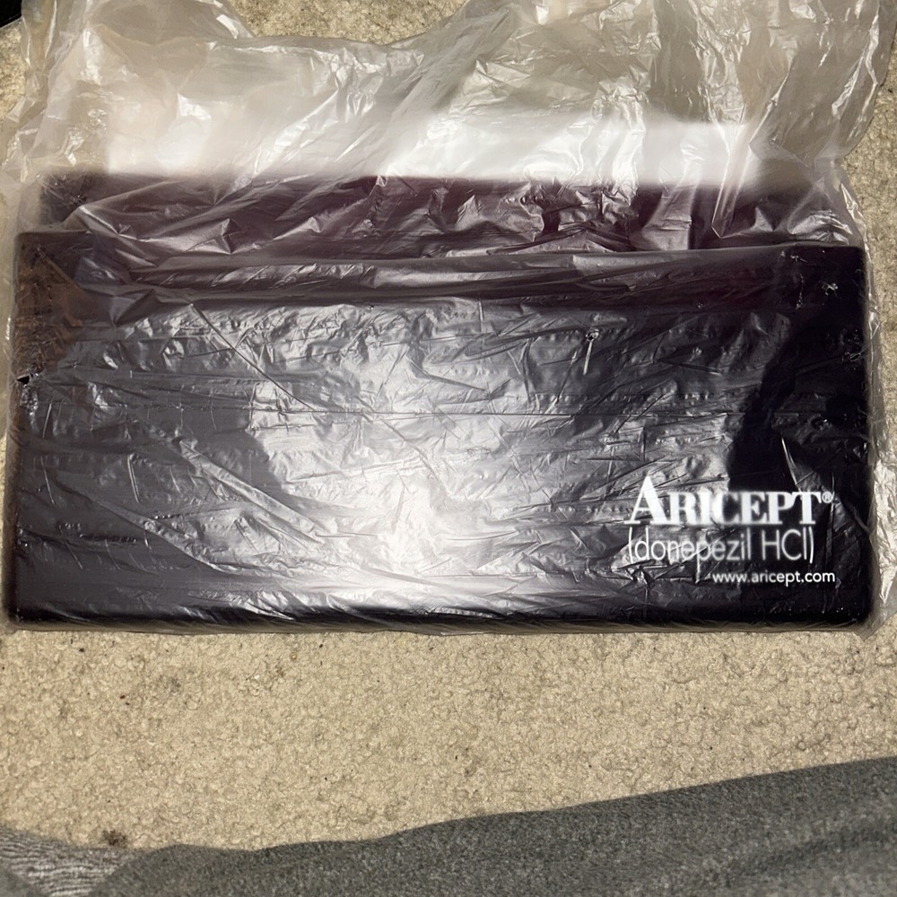 Vintage New Sealed Aricept Chart Holder Burgundy Pharmaceutical Drug Rep Pfizer