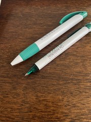Lot of 2 Drug Rep Serzone Medical Pharmaceutical Pens White Green Grip Working