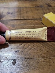 Vintage APC AMERICAN PHARMACEUTICAL COMPANY Zinc Oxide Ointment Tube NEW YORK NY