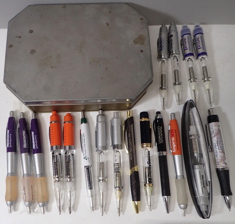(18) High-End Pharmaceutical & More Advertising Pens Plastic & Metal Some Lights