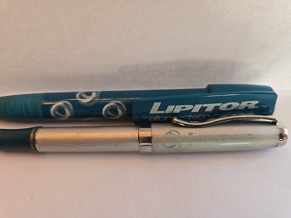 Lipitor Pharmaceutical Drug Rep Promo Ink Pens x2 Vintage Metal
