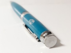 Vintage Pfizer Lipitor Pharmaceutical Ballpoint Pen Blue Metal Drug Rep