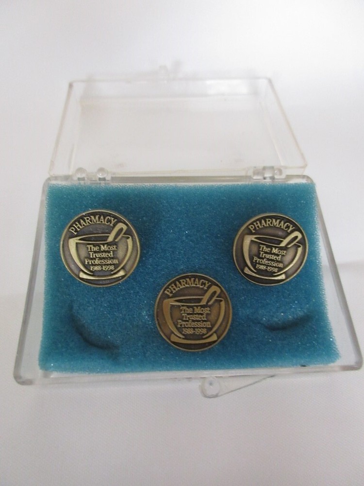 Vintage Schering Laboratories Pharmacy Cuff Links „Most Trusted Profession“