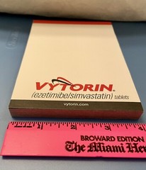 VTG 2005 LOT of 3 VYTORIN STICKY MEMO PADS MEDICAL PHARMA LOGO NEW NOS