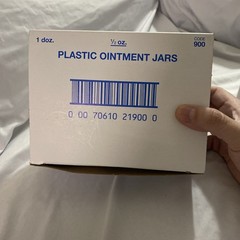 BERRY Plastics Corporation Plastic Ointment Jars 1/2 Oz White Plastic With Caps