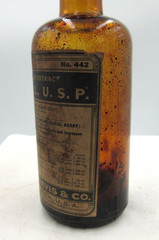 1920’s Parke, Davis & CO SQUILL Detroit Mich 4 3/4 “ Amber Medicine bottle