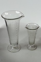 2 Piece Marisco Apothecary Clear Medical Measuring Beakers