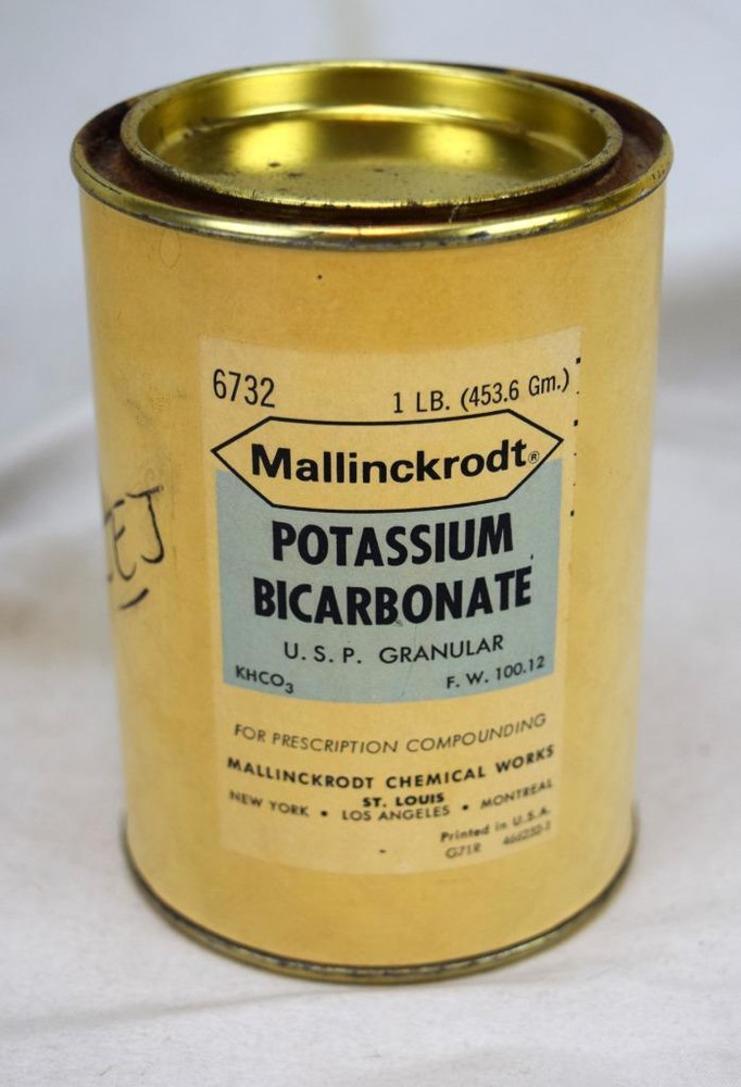 Vintage Empty 1 lb Container Mallinckrodt Potassium Bicarbonate