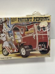 Vintage Revell Patent Pending Dr Kook’s Travelling Medicine Show Model Kit NEW