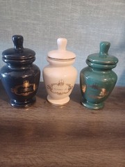 3 VTG Eli Lilly Ceramic Gold Trim Apothecary Jar-Symphytum Officinale