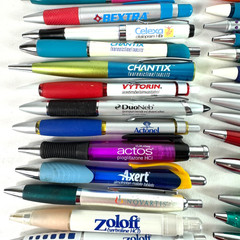 Lot of 46 Pharmaceutical Advertising Click Pens Drug Reps Zoloft Chantix Nexium