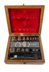Bristol-Myers Products Division Pharmaceutical Scale Weight Set Orig Wood Box