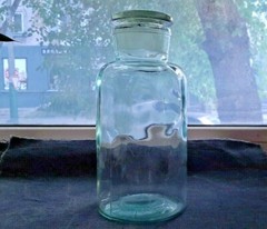 Pharmacy jar for reagents with an unpolished lid volume 1000 ml USSR