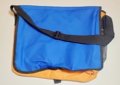 Crestor AstraZeneca Pharmaceutical Promotional Messenger Bag