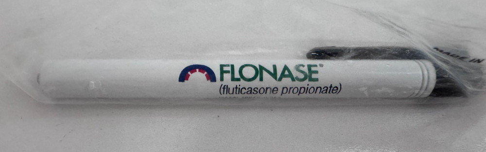 Rare Flonase Rep Pharmaceutical Promo Advertising Pen Light SEALED
