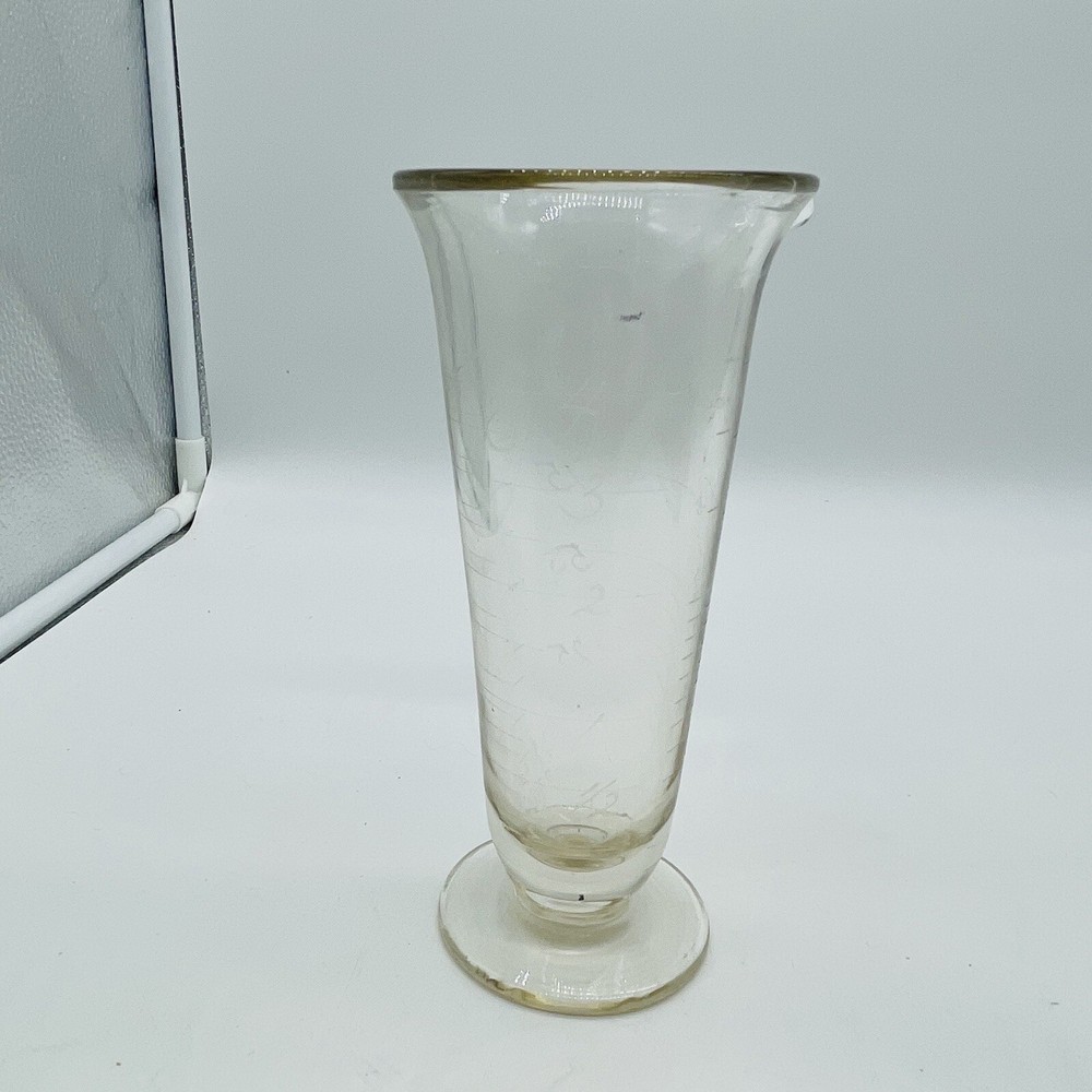 VINTAGE ETCHED GLASS FOOTED MEASURING BEAKER LAB APOTHECARY