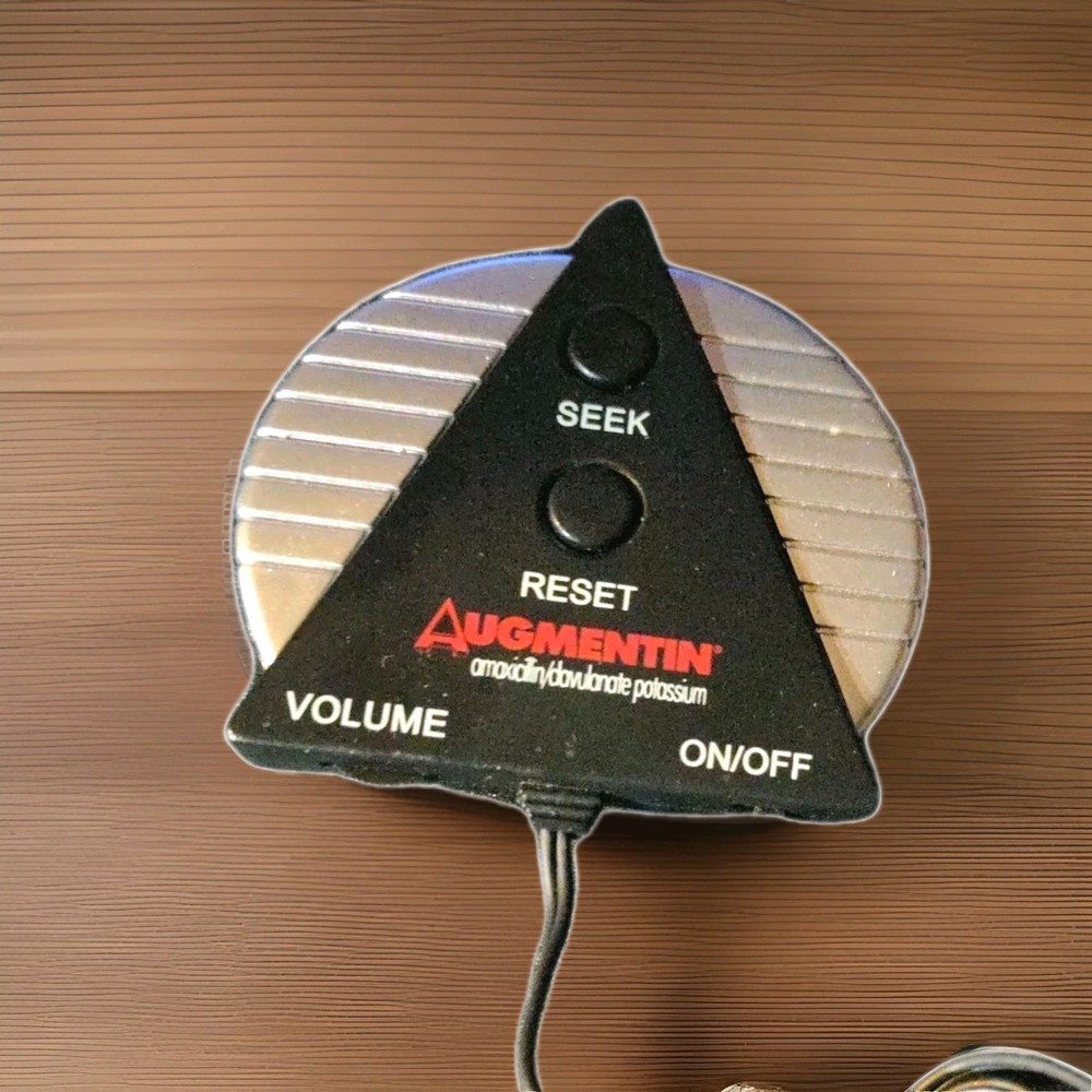 Vtg Augmentin Drug Rep Promo Pocket FM Scan Radio NIB Late 90s Pharmaceutical