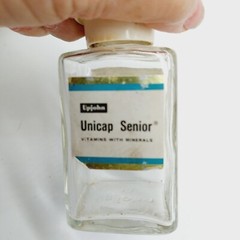 Vintage Upjohn Unicap Multivitamins Empty Bottles Collectible Jars Drug Lot Of 2