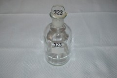 WHEATON ~ VITRO ~ U.S.A. ~ GLASS LABS BOTTLES ~ LABORATORY ~ PHARMACEUTICAL ~NEW