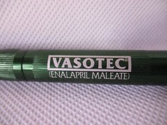 Vasotec Green Keychain Flashlight Pharmaceutical Drug Rep Promo Advertisement