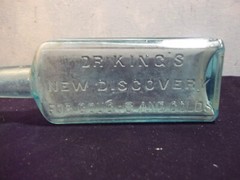 DR KINGS NEW DISCOVERY AD PRINTS 2 SIDED ALSO WITH VTG GLASS BOTTLE #1479
