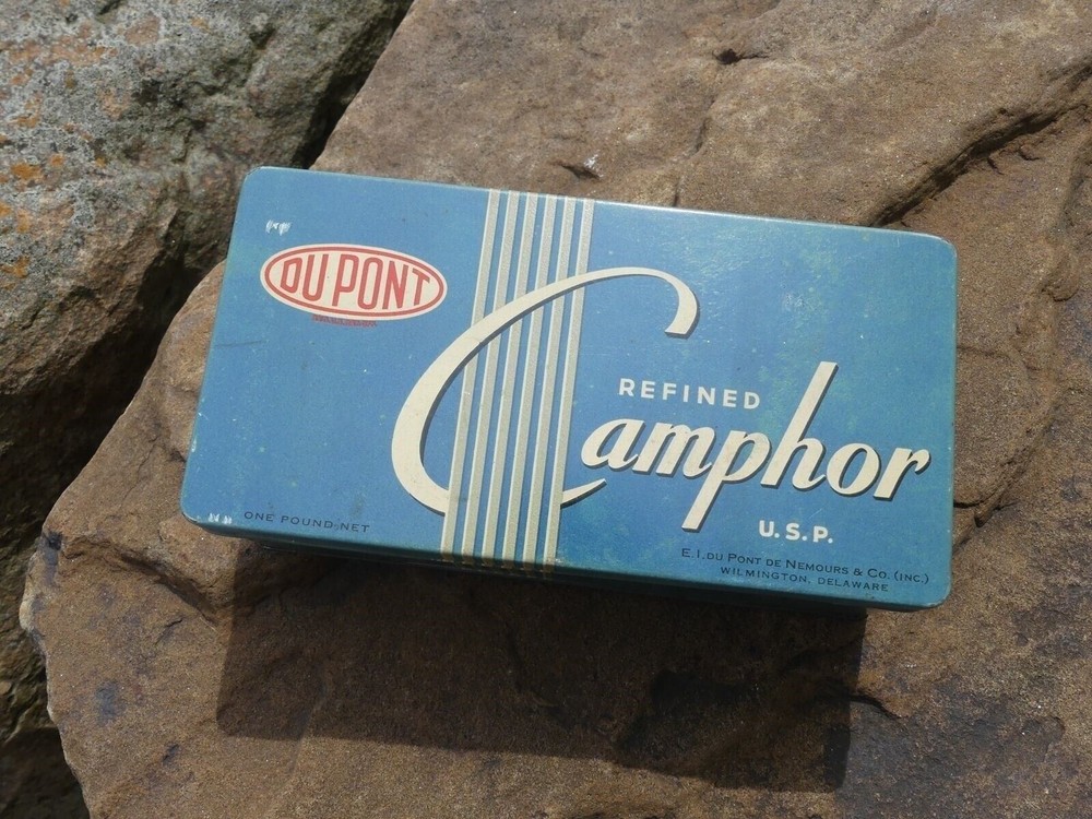 Vintage DuPont Camphor Tin – Litho Medicine Container – Wilmington DE