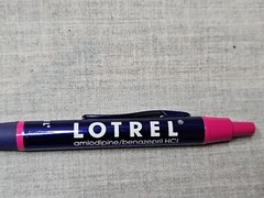 Lotrel Promo Drug Rep Pharmaceutical Click Pen, Blue/Pink