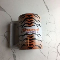 Tygacil Pharmaceuticals Drug Rep Ceramic Coffee Mug Cup Collectable 14 Oz