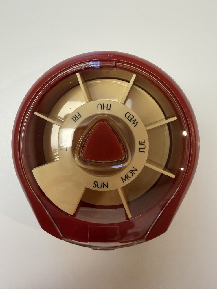 Lexapro Push Button Daily Pill Dispenser – Pharmaceutical Advertising